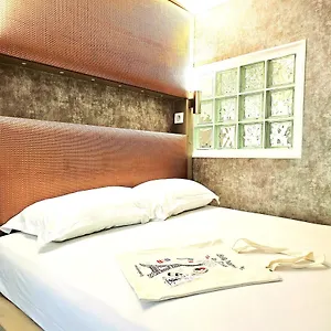 In Invalides Beautiful Flat Near Orsay And Eiffel Tower Paris