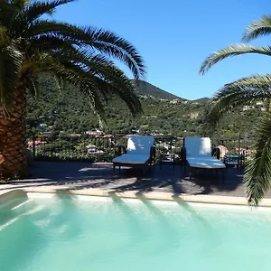 https://liyaroyce.fr-provencehotel.com
