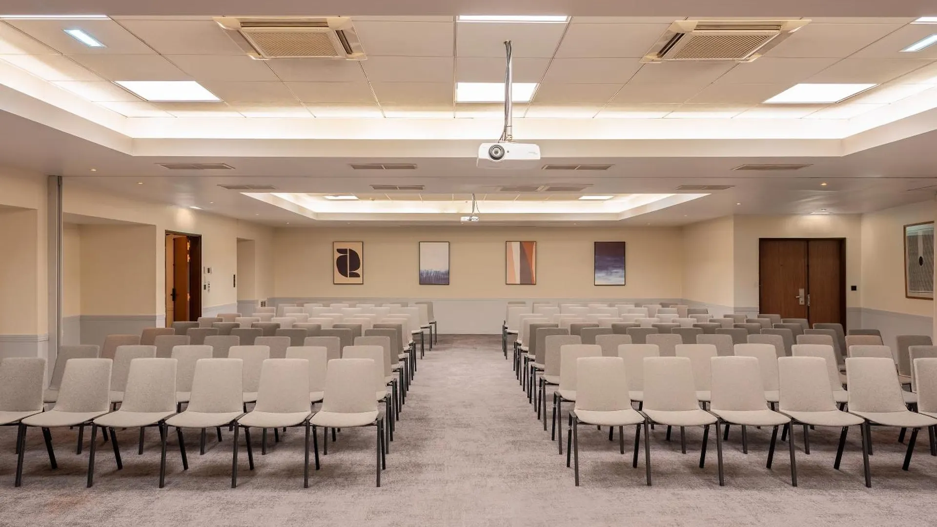 Mercure Paris Gare Montparnasse Tgv Отель