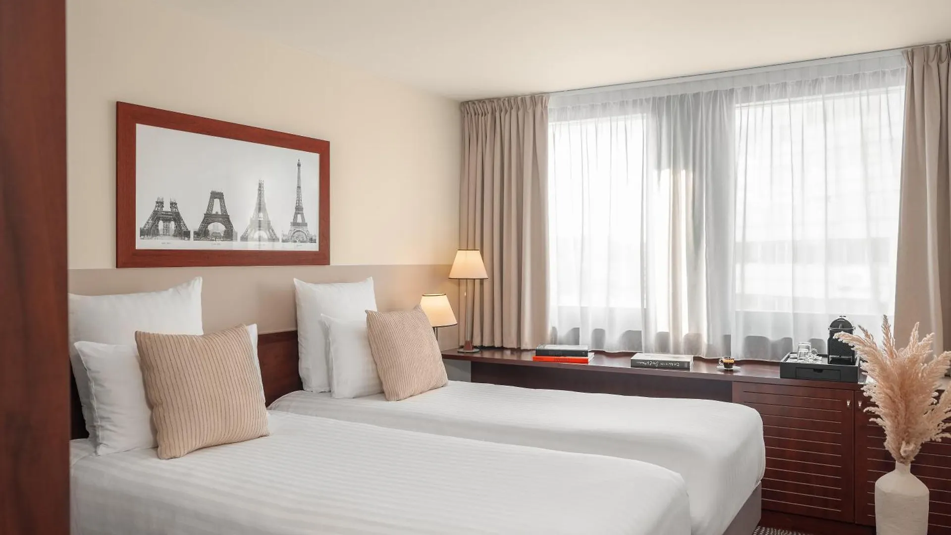 Mercure Paris Gare Montparnasse Tgv